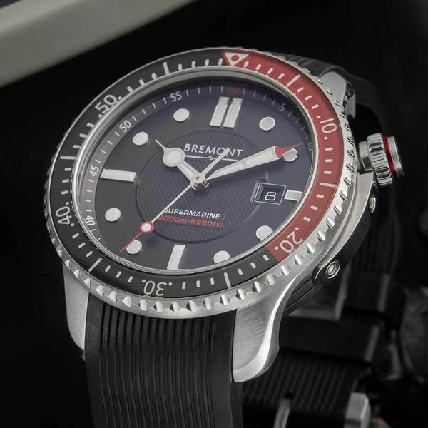 Bremont Watch S2000 Red - Image 5
