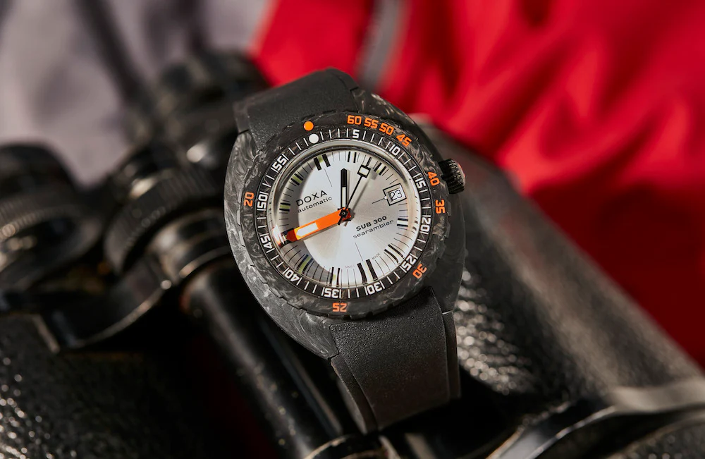 Doxa SUB 300 Carbon COSC Searambler Rubber Watch - Image 5